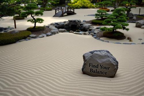 flux-1-1-ultra-zen-garden-text-cartario